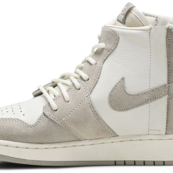 NIKE Wmns Air Jordan 1 Rebel XX 'Moon
Particle' size 7 - Picture 5 of 6